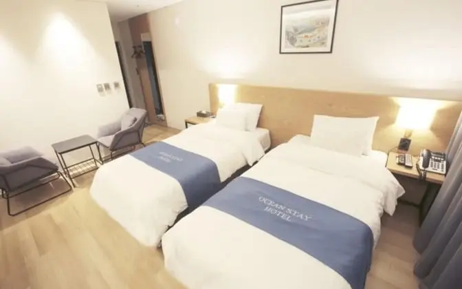 Oda (Signiel Single Twin (3-9F Room Random)