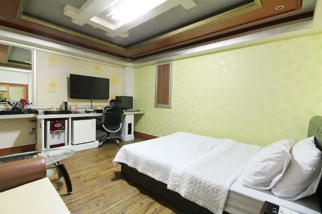 Oda (Penthouse (106))