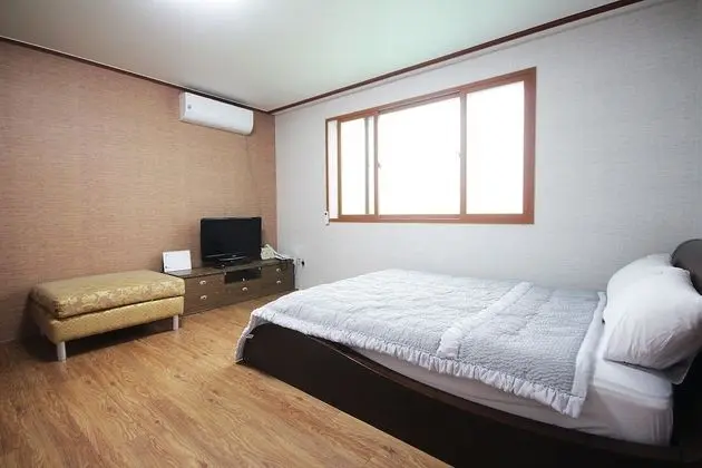 Oda (Penthouse (106))