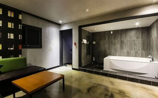 Oda (Special Room)