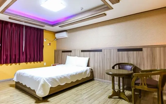 Oda (Special Room B)