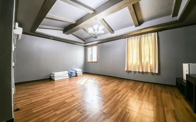 Oda (Ondol (Deluxe))