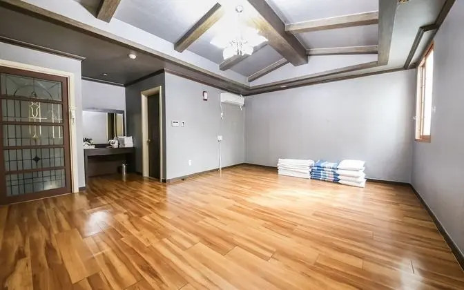 Oda (Ondol (Deluxe))