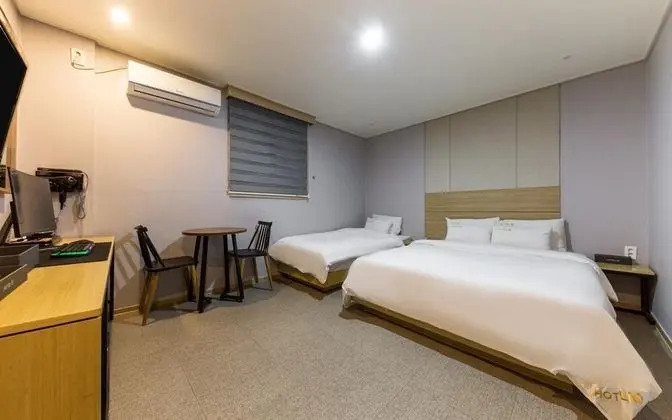 Oda (Deluxe A (Twin Bathtub PC))