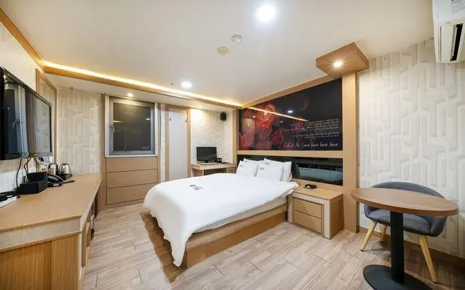 Oda (Standard(Netflix Available Snack Bar))