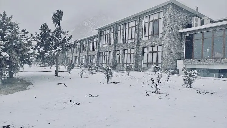 Junior Süit, 1 En Büyük (King) Boy Yatak, Dağ Manzaralı, Dağ Yamacı