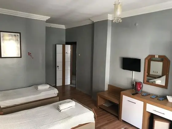 Çift Kişilik, Şehir Manzaralı