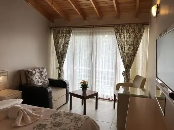 Deluxe Oda Üst Kat, Deniz Manzaralı