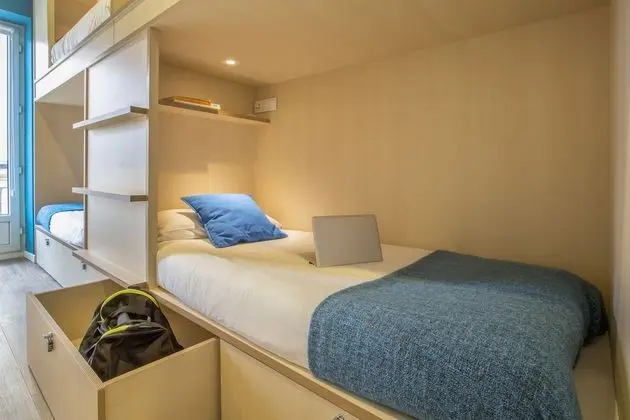 One bed in a Female Shared Dormitory  for  maximum 6 people