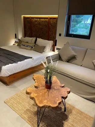 Deluxe Dört Kişilik Oda, 1 Yatak Odası, Plaj Manzaralı