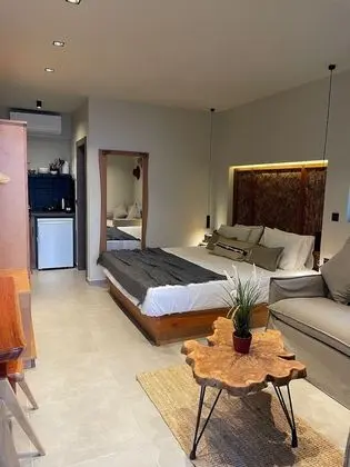 Deluxe Dört Kişilik Oda, 1 Yatak Odası, Plaj Manzaralı