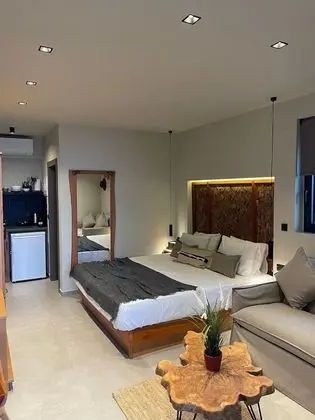 Deluxe Dört Kişilik Oda, 1 Yatak Odası, Plaj Manzaralı