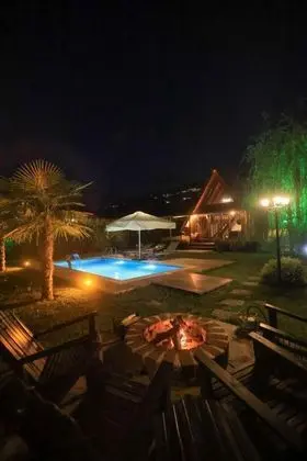 Bungalow, Havuz ve Bahçe Manzaralı, Isıtmalı Özel Havuzlu