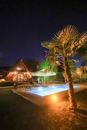 Bungalow, Havuz ve Bahçe Manzaralı, Isıtmalı Özel Havuzlu