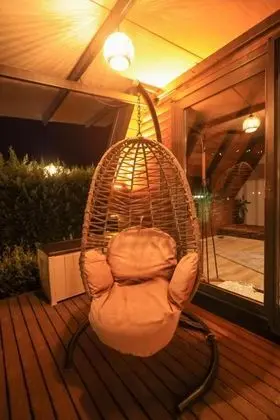Bungalow, Havuz ve Bahçe Manzaralı, Isıtmalı Özel Havuzlu