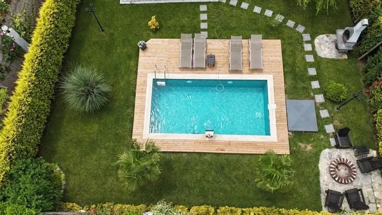 Bungalow, Havuz ve Bahçe Manzaralı, Isıtmalı Özel Havuzlu
