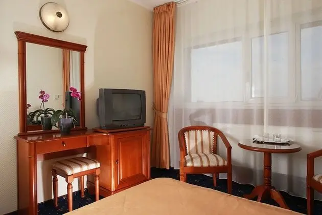 Double Room (Palace View)