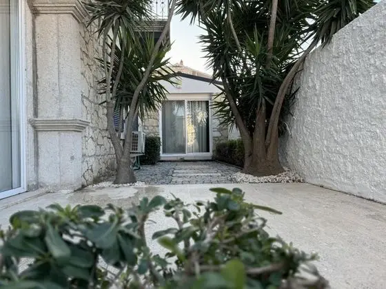 Standart Oda, Bahçe Manzaralı, 1. Kat