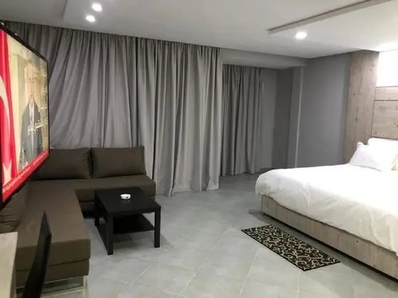 Deluxe Tek Büyük veya İki Ayrı Yataklı Oda, 1 En Büyük (King) Boy Yatak, Engellilere Uygun