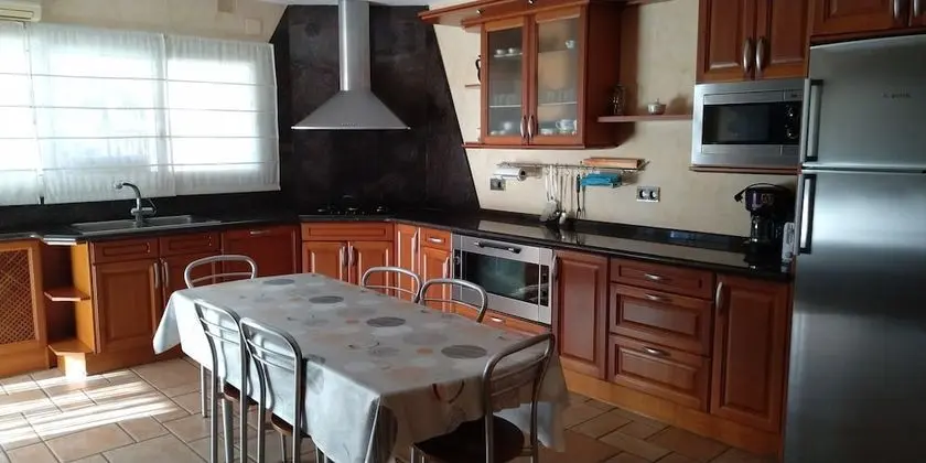 Family Villa, 6 Yatak Odası, Kişiye Özel Havuzlu, Bahçeli