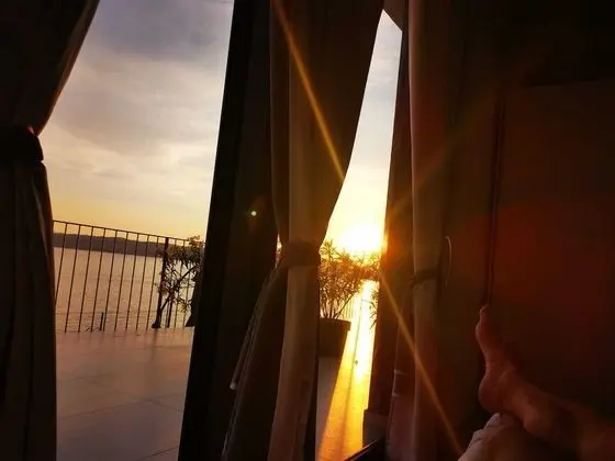 Panoramic Apart Daire, Deniz Manzaralı