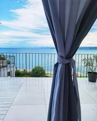 Panoramic Apart Daire, Deniz Manzaralı