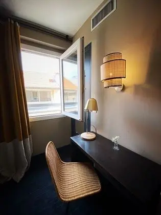Economy Tek Büyük Yataklı Oda
