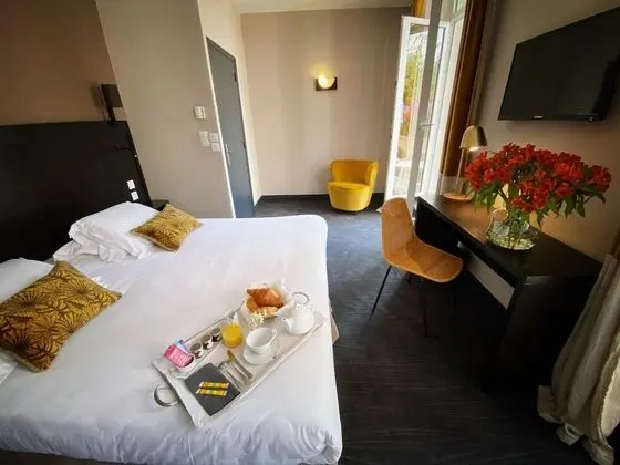 Superior Tek Büyük veya İki Ayrı Yataklı Oda, Balkon