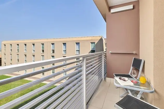 Classic room with balcony - extra bed