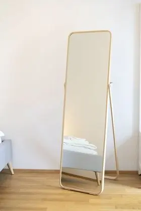 CALM Apartment near Centre