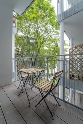 CALM Apartment near Centre