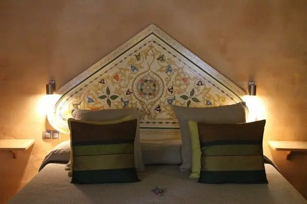 Superior Tek Büyük veya İki Ayrı Yataklı Oda