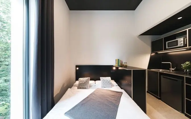 Stüdyo (S)