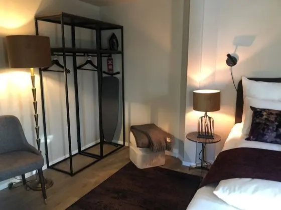 Junior Stüdyo Süit