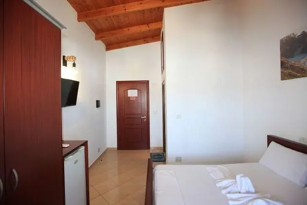 Tek Büyük Yataklı Oda, Balkon