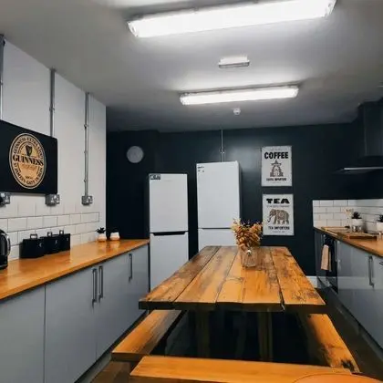 Tek Büyük Yataklı Oda