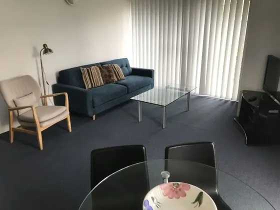 Standard Apart Daire, 2 Yatak Odası, Sigara İçilmez, Mutfak (Holiday Apt)