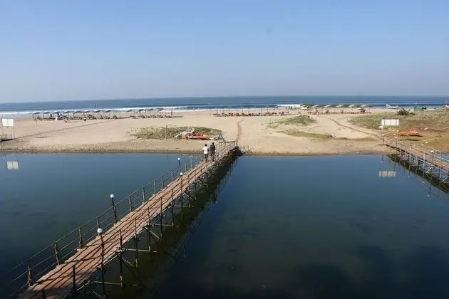 Family Cottage Seafront