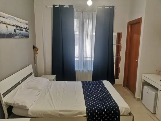 Tek Büyük Yataklı Oda