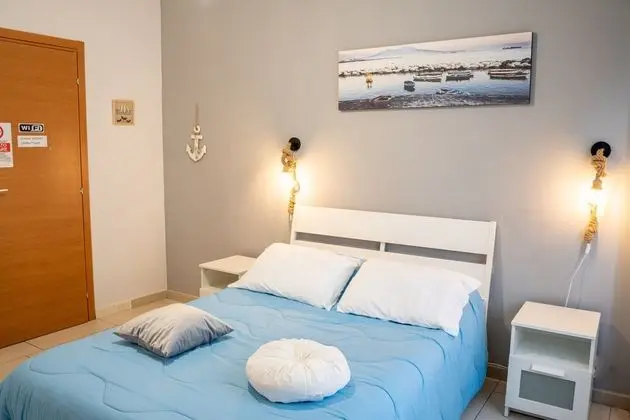 Tek Büyük Yataklı Oda