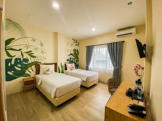 Superior Tek Büyük veya İki Ayrı Yataklı Oda