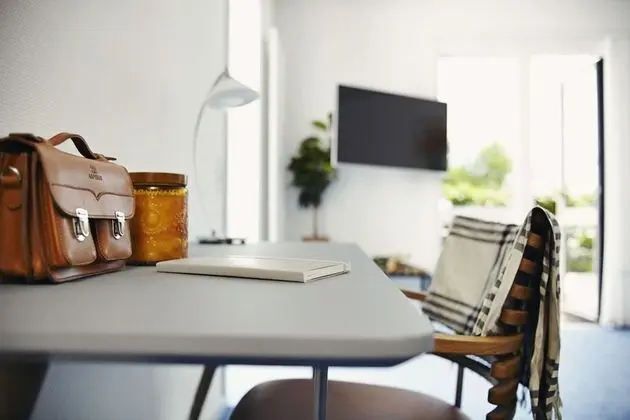 Deluxe Tek Büyük Yataklı Oda, 1 Büyük (Queen) Boy Yatak, Balkon, Deniz Manzaralı