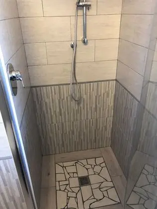 Design Tek Büyük veya İki Ayrı Yataklı Oda