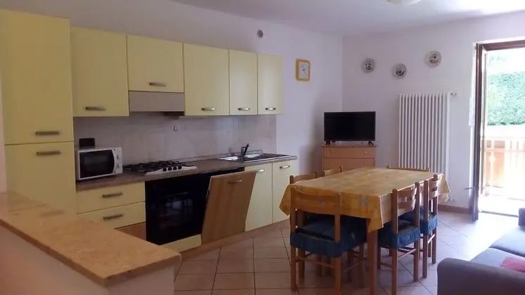 Apart Daire, 2 Yatak Odası, Balkon