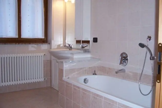 Apart Daire, 2 Yatak Odası, Balkon