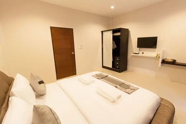 Daddy and Mom 4 Bedroom House