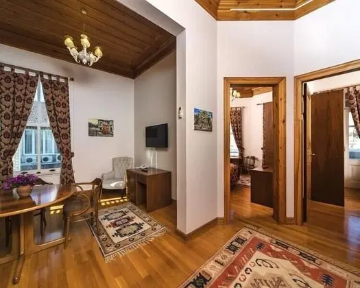 Family Dört Kişilik Oda