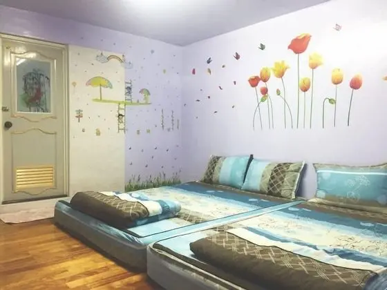 Üç Kişilik Oda