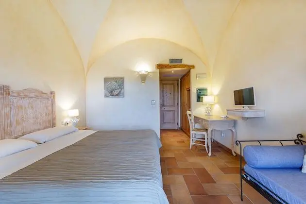 Superior Üç Kişilik Oda, Banyolu/Duşlu (Camera Deluxe )