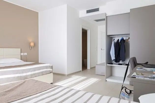 Business Üç Kişilik Oda